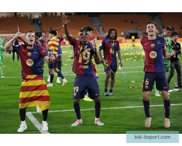 巴塞罗那宣布三名拉玛西亚天才正式晋升一队开启职业生涯