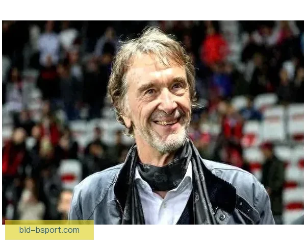 拉特克利夫爵士完成曼联重大收购 持股比例达近三分之一