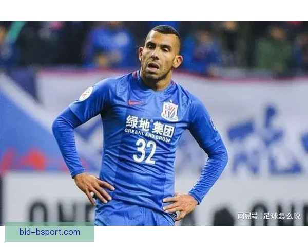 特维斯以世界最高薪加盟申花震撼中超球迷引发热议